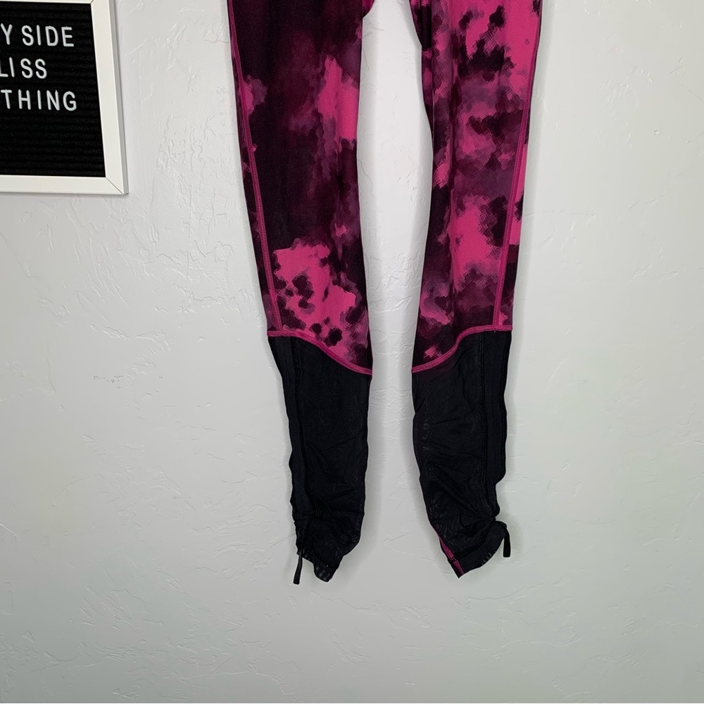 Lululemon Sweaty Endeavor Blooming Pixie Raspberry Mesh Leggings Size 6 - Picture 3 of 12